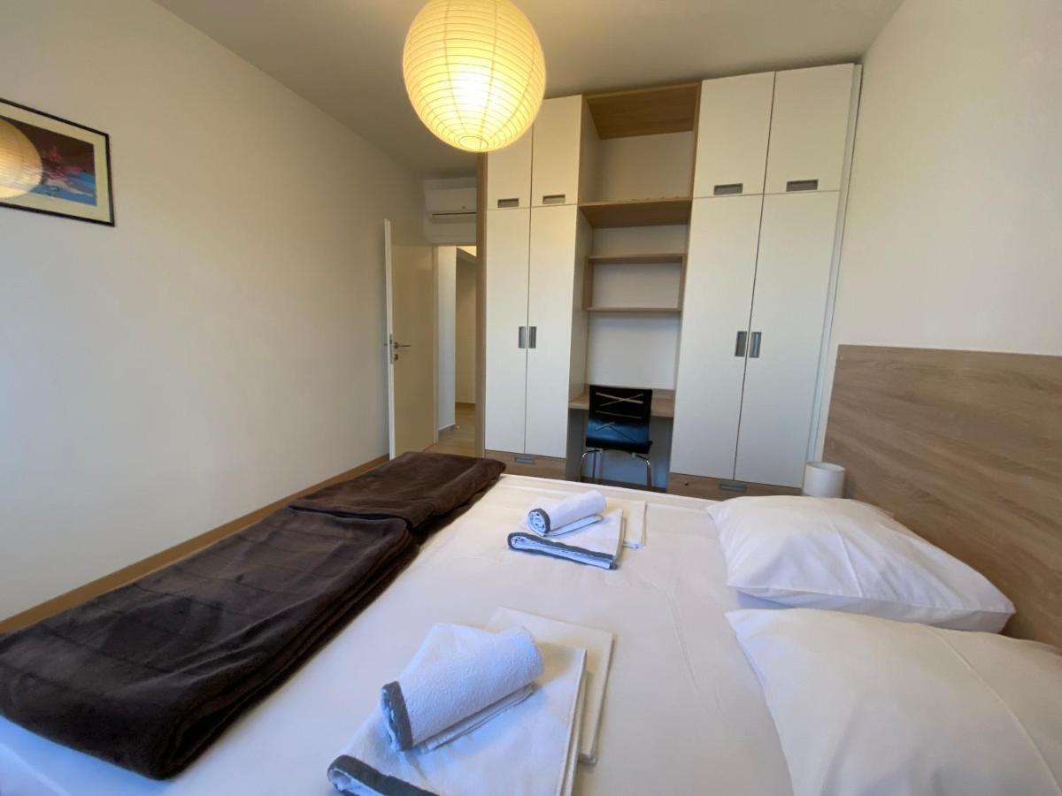 Apartments Carpe Diem Primošten Esterno foto